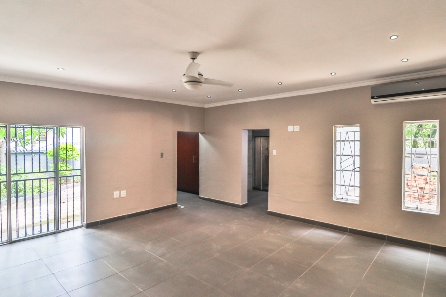 7 Bedroom Property for Sale in Nelspruit Ext 5 Mpumalanga