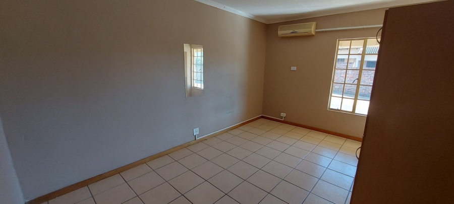 To Let 1 Bedroom Property for Rent in White River Rural Mpumalanga