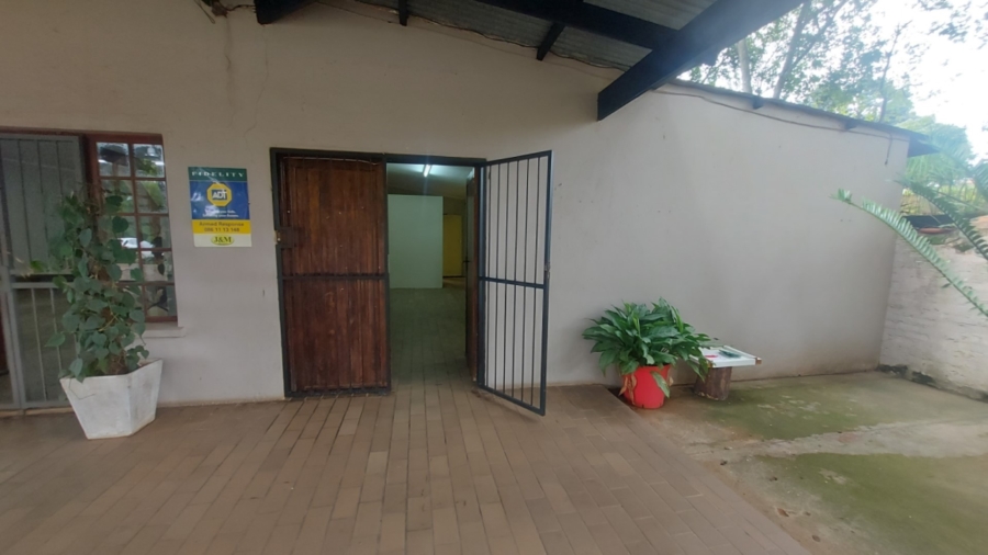 To Let commercial Property for Rent in White River Mpumalanga