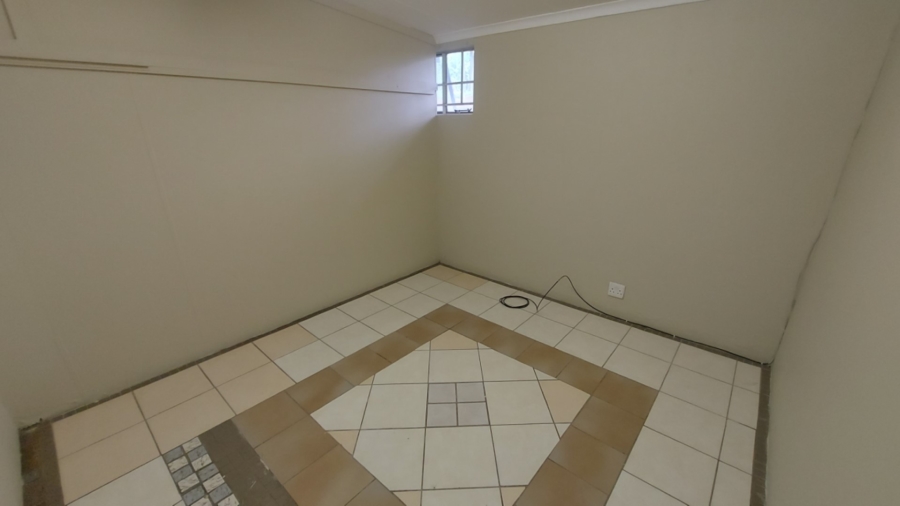 To Let commercial Property for Rent in White River Mpumalanga