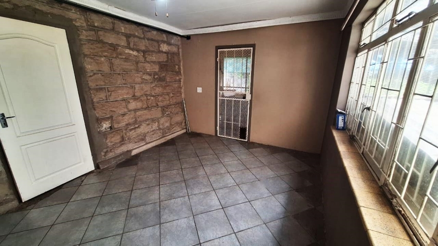 7 Bedroom Property for Sale in Standerton Rural Mpumalanga