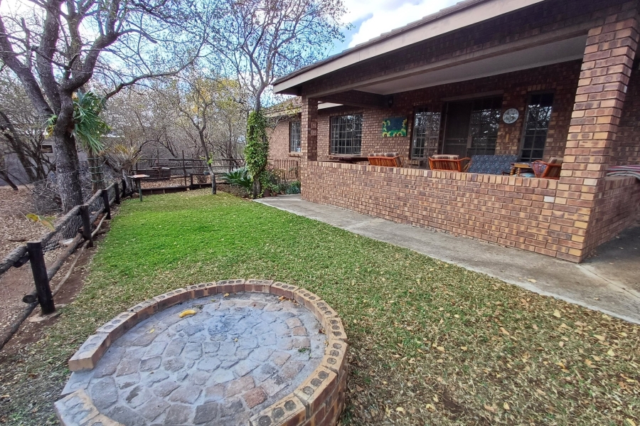 2 Bedroom Property for Sale in Marloth Park Mpumalanga