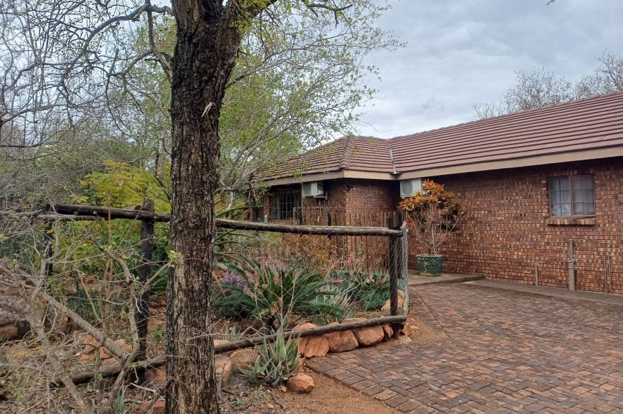 2 Bedroom Property for Sale in Marloth Park Mpumalanga