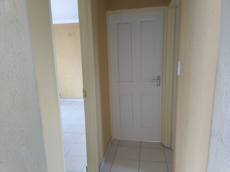 To Let 2 Bedroom Property for Rent in Kamhlushwa Mpumalanga