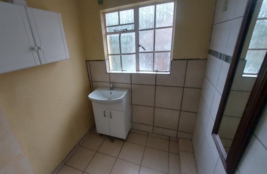 To Let 1 Bedroom Property for Rent in Kingsview Mpumalanga