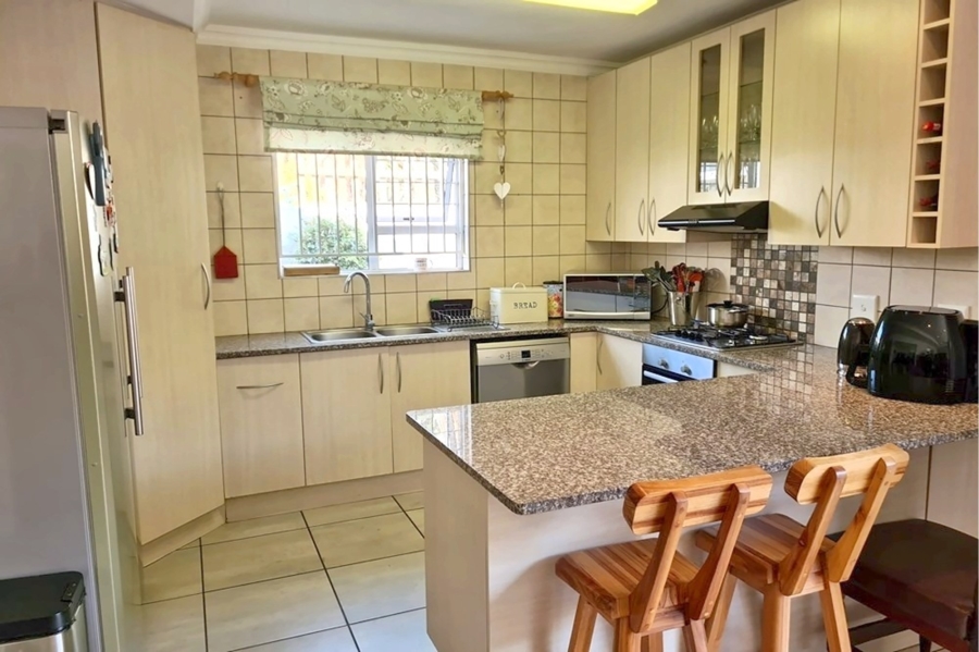 3 Bedroom Property for Sale in Nelspruit Ext 2 Mpumalanga