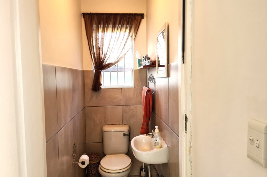 3 Bedroom Property for Sale in Nelspruit Ext 2 Mpumalanga