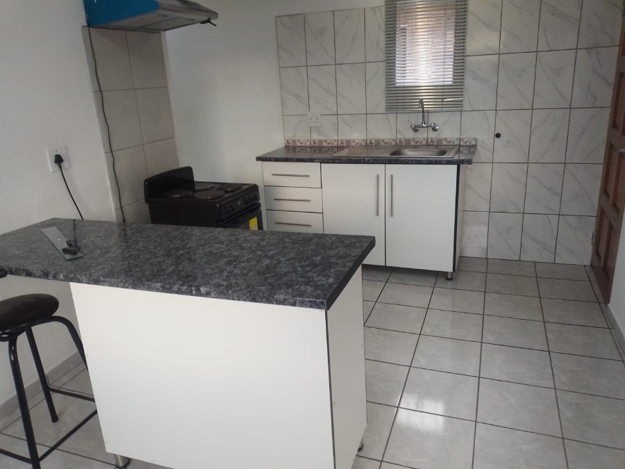 To Let 1 Bedroom Property for Rent in Valencia Park Mpumalanga