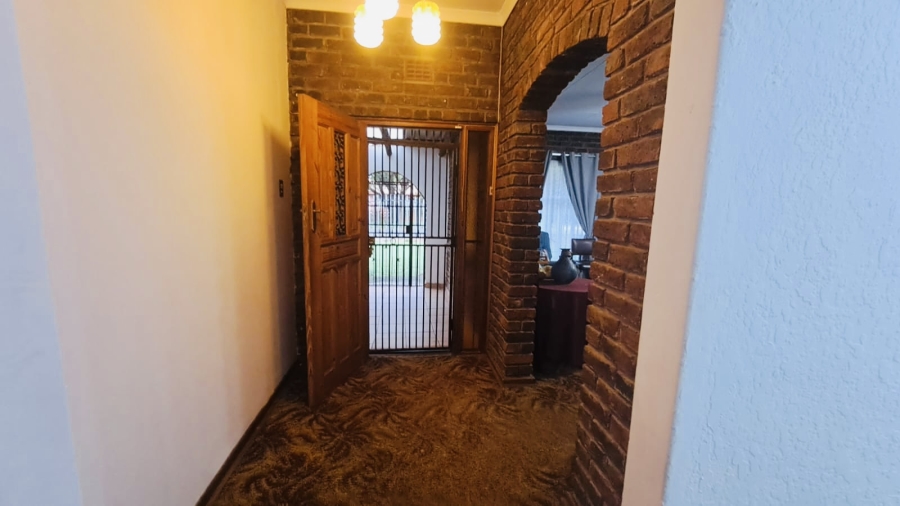 4 Bedroom Property for Sale in Botleng Mpumalanga