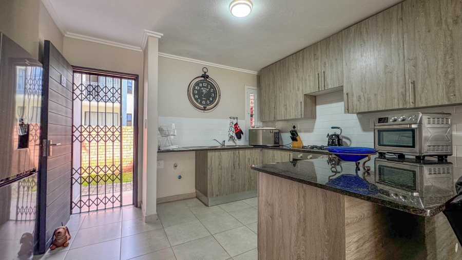 2 Bedroom Property for Sale in Stonehenge Ext 1 Mpumalanga