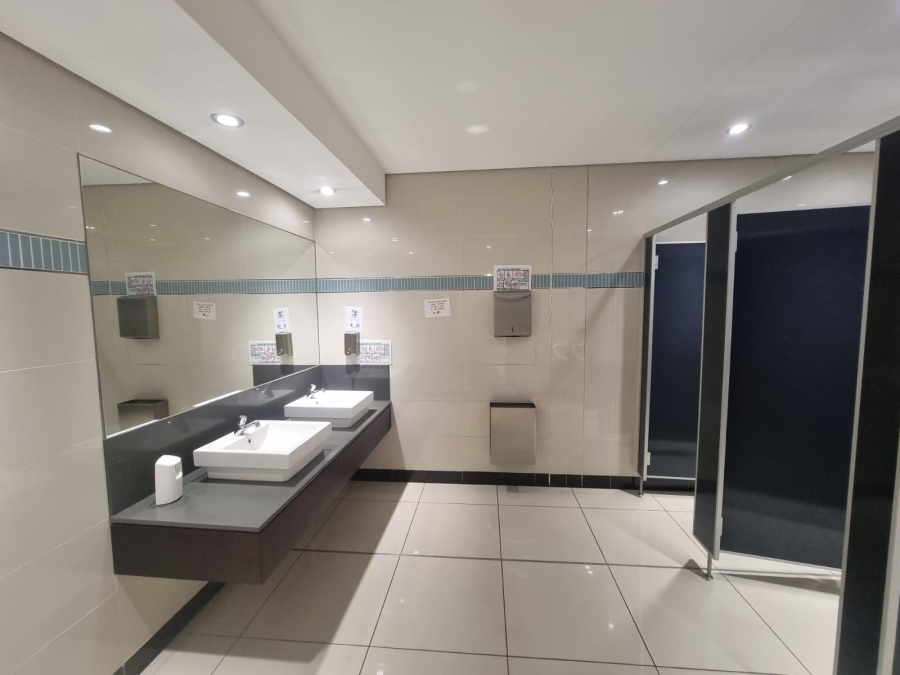 To Let commercial Property for Rent in Sonheuwel Mpumalanga