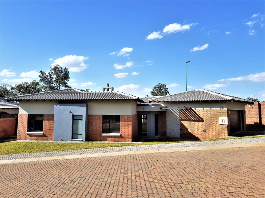 3 Bedroom Property for Sale in Sonheuwel Ext 1 Mpumalanga