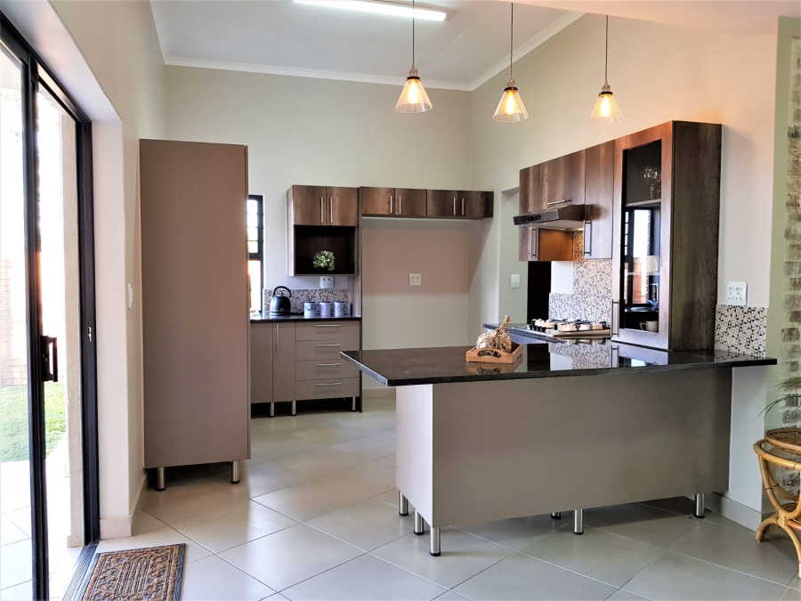 3 Bedroom Property for Sale in Sonheuwel Ext 1 Mpumalanga