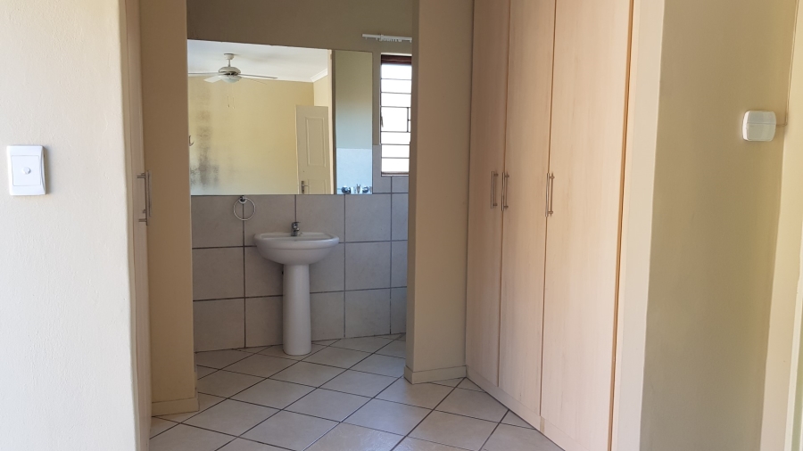 To Let 3 Bedroom Property for Rent in Nelspruit Ext 1 Mpumalanga