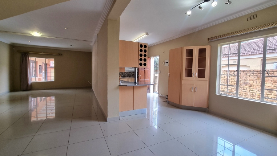 To Let 4 Bedroom Property for Rent in Steiltes Mpumalanga