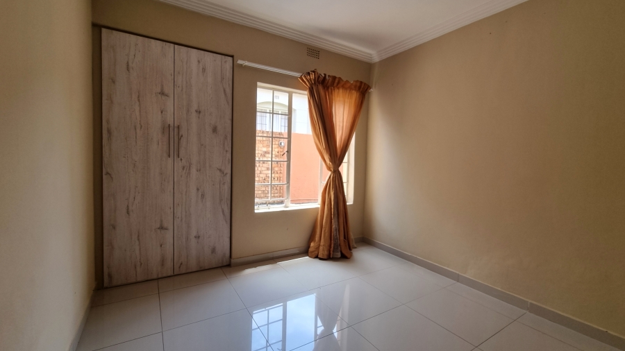 To Let 4 Bedroom Property for Rent in Steiltes Mpumalanga