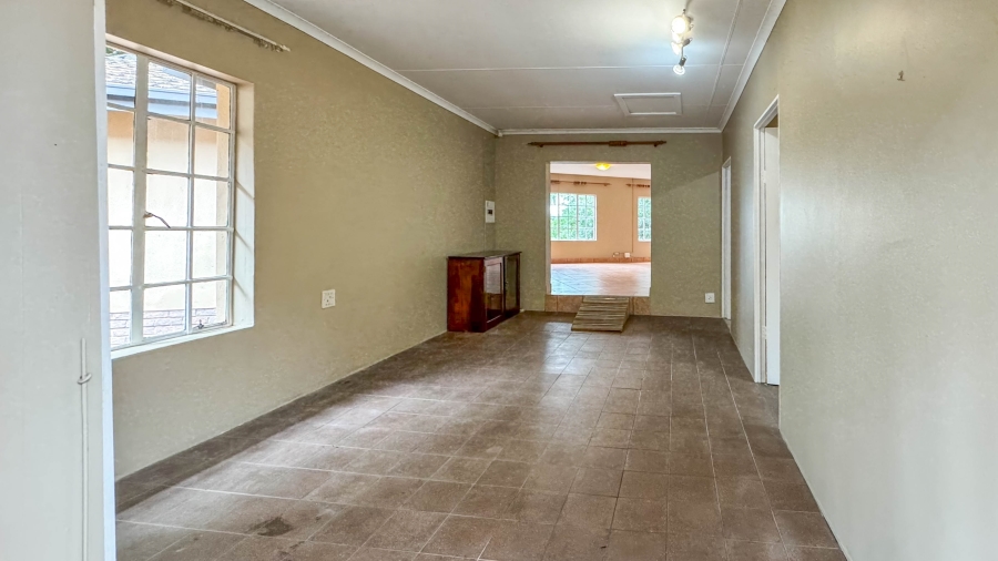 3 Bedroom Property for Sale in West Acres Ext 6 Mpumalanga