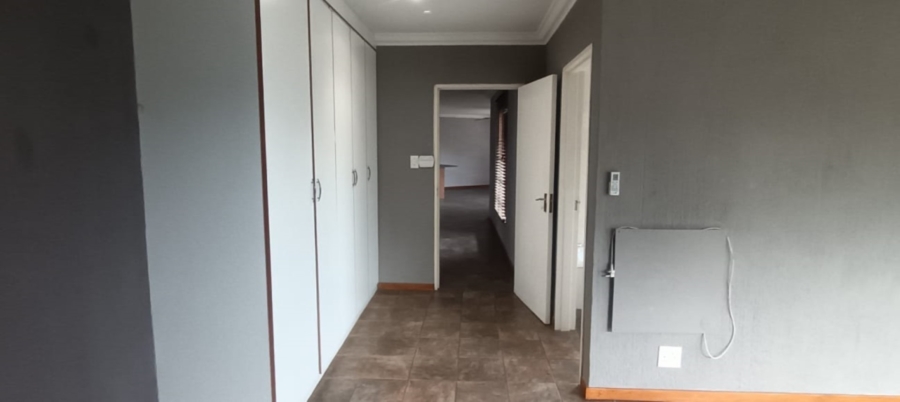 To Let 1 Bedroom Property for Rent in White River Ext 18 Mpumalanga