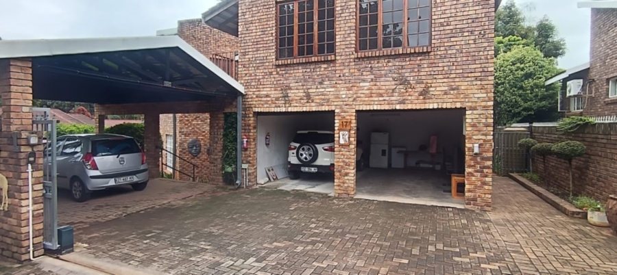 To Let 1 Bedroom Property for Rent in White River Ext 18 Mpumalanga