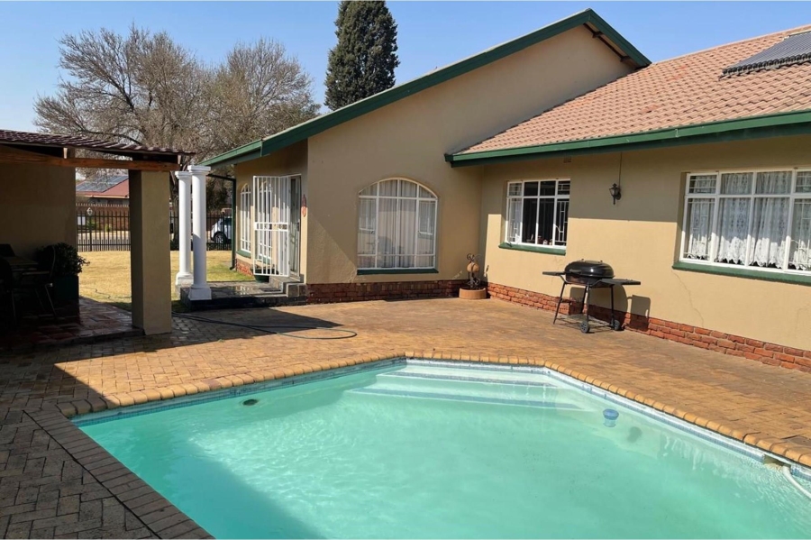 5 Bedroom Property for Sale in Kriel Mpumalanga