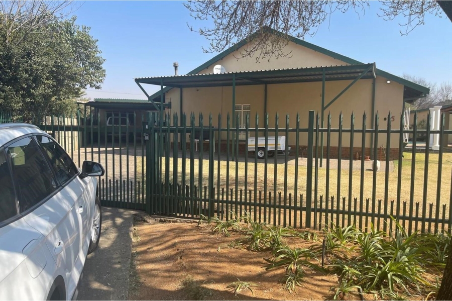 5 Bedroom Property for Sale in Kriel Mpumalanga