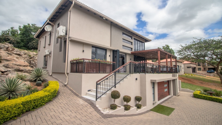 4 Bedroom Property for Sale in Ntulo Wildlife Estate Mpumalanga