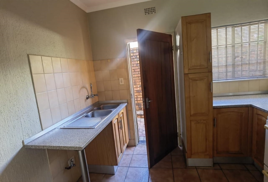 2 Bedroom Property for Sale in Nelspruit Ext 2 Mpumalanga