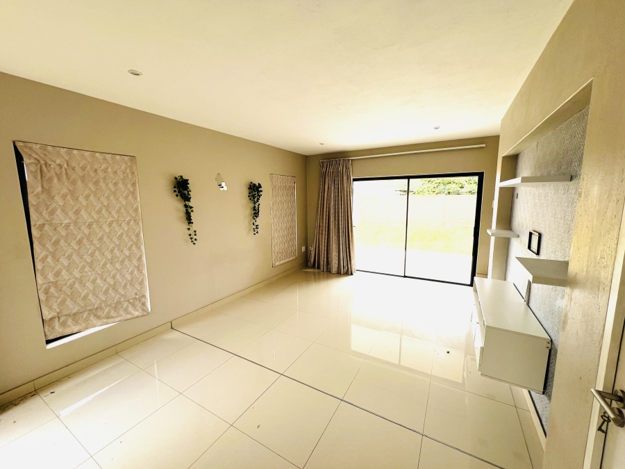 2 Bedroom Property for Sale in Stonehenge Ext 13 Mpumalanga