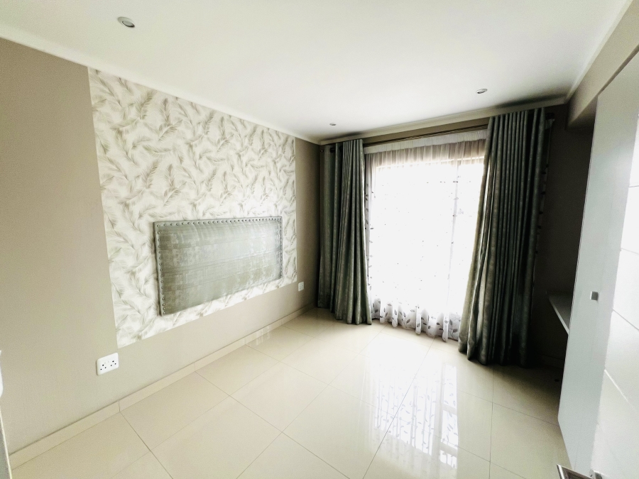 2 Bedroom Property for Sale in Stonehenge Ext 13 Mpumalanga