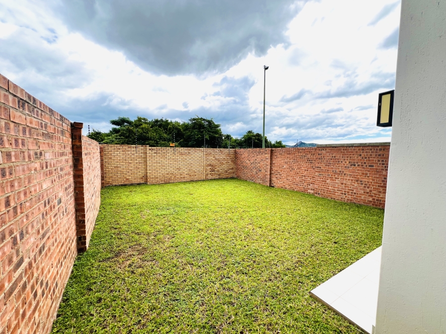 2 Bedroom Property for Sale in Stonehenge Ext 13 Mpumalanga