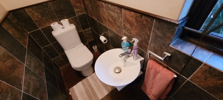 To Let 1 Bedroom Property for Rent in The Rest Mpumalanga