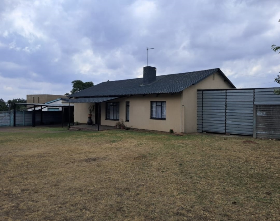 3 Bedroom Property for Sale in Witbank Ext 16 Mpumalanga