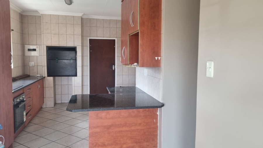 To Let 3 Bedroom Property for Rent in Ben Fleur Mpumalanga