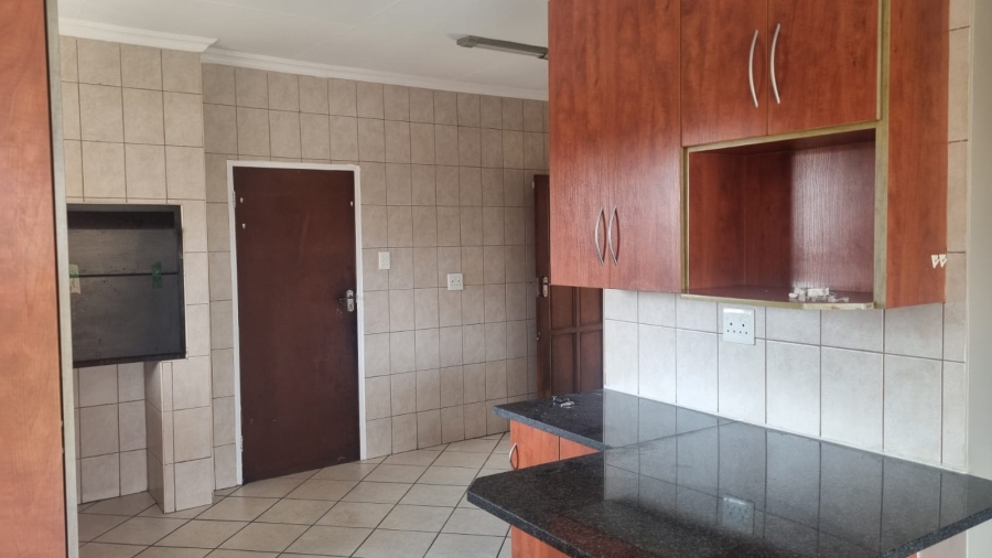 To Let 3 Bedroom Property for Rent in Ben Fleur Mpumalanga