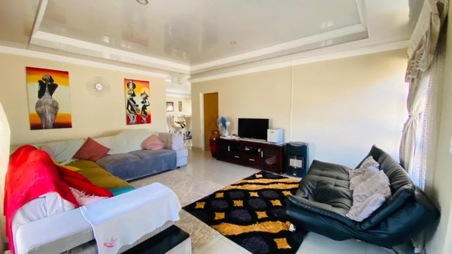 To Let 4 Bedroom Property for Rent in Aerorand South Mpumalanga