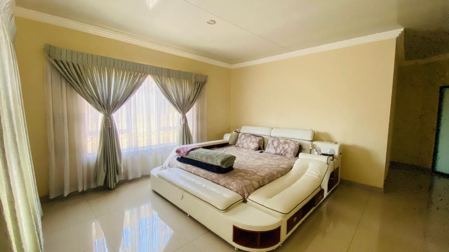 To Let 4 Bedroom Property for Rent in Aerorand South Mpumalanga