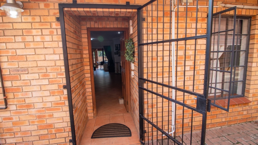 3 Bedroom Property for Sale in West Acres Mpumalanga