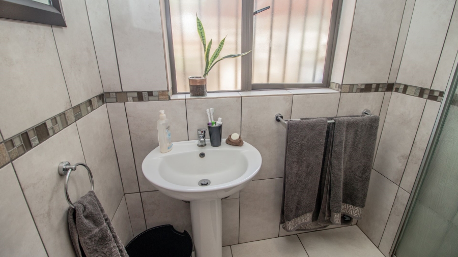 4 Bedroom Property for Sale in West Acres Mpumalanga