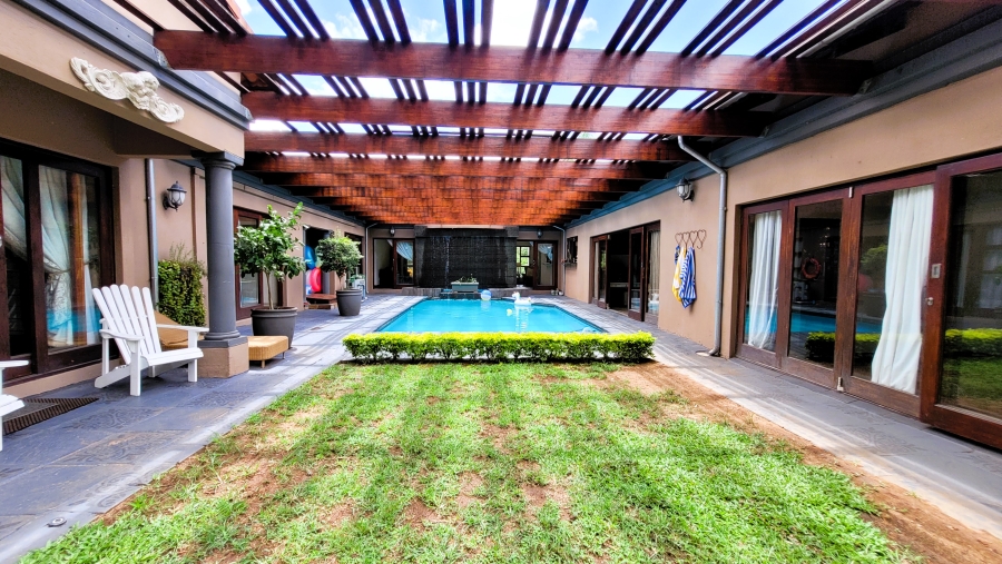 4 Bedroom Property for Sale in Matumi Golf Estate Mpumalanga