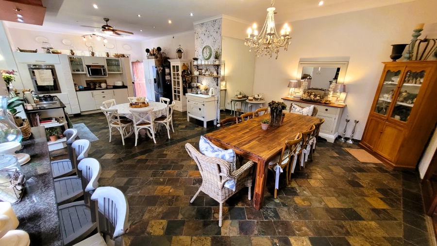 4 Bedroom Property for Sale in Matumi Golf Estate Mpumalanga
