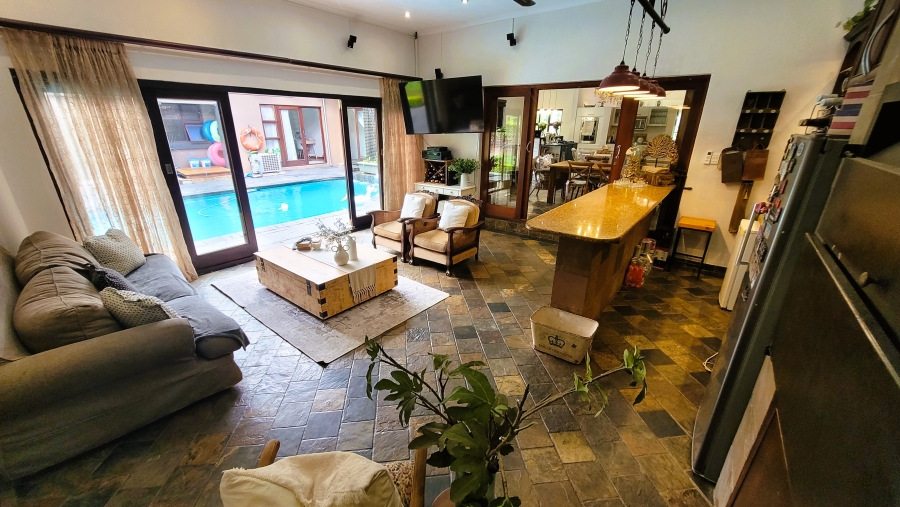 4 Bedroom Property for Sale in Matumi Golf Estate Mpumalanga