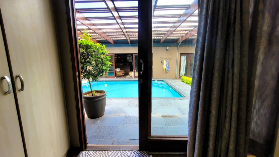 4 Bedroom Property for Sale in Matumi Golf Estate Mpumalanga