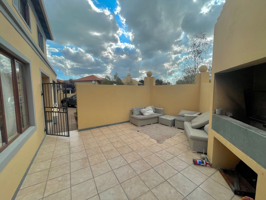 2 Bedroom Property for Sale in Secunda Mpumalanga