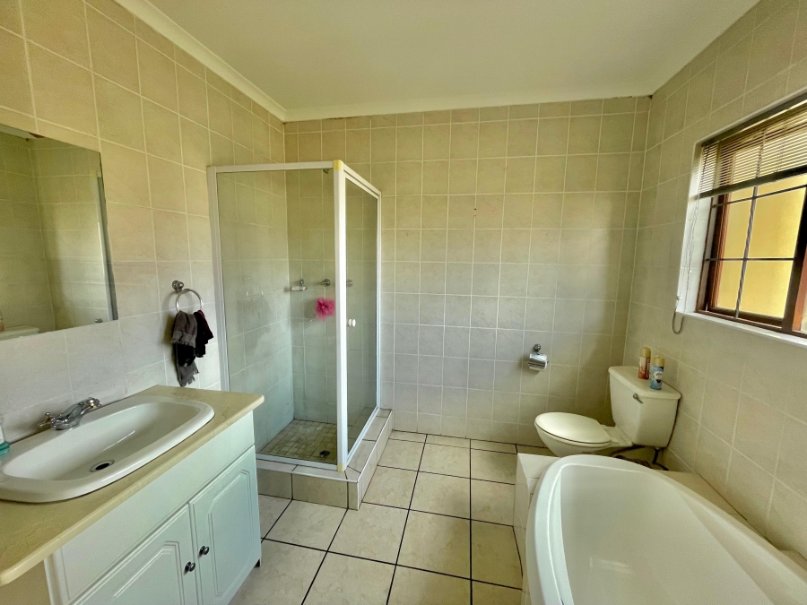 2 Bedroom Property for Sale in Secunda Mpumalanga