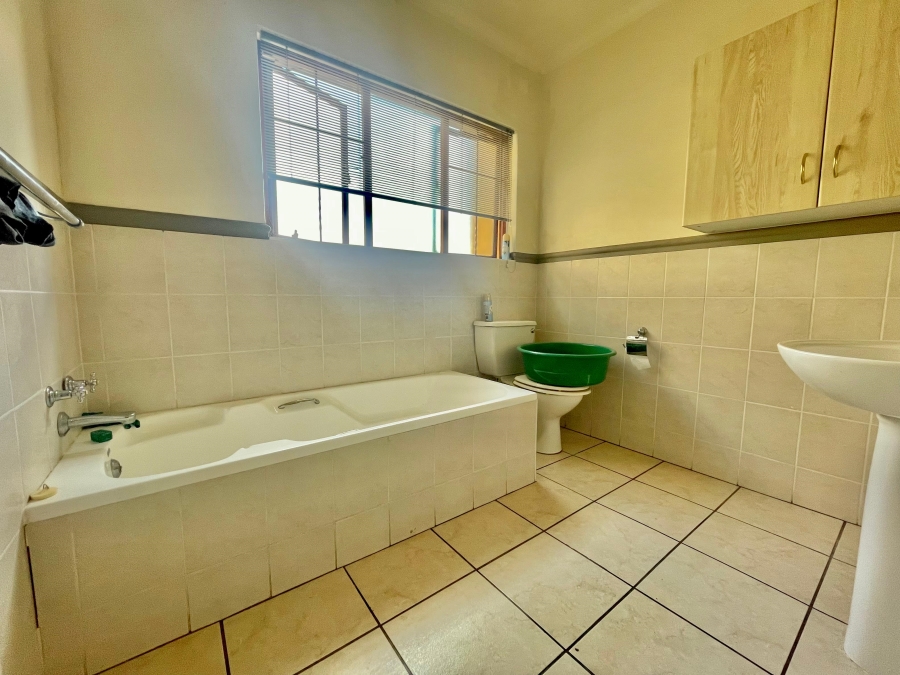 2 Bedroom Property for Sale in Secunda Mpumalanga