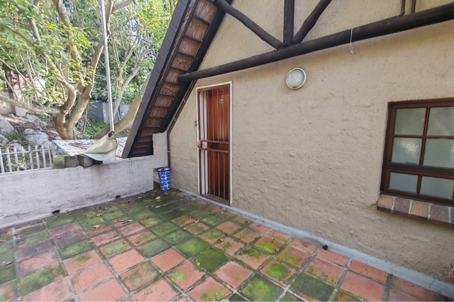 To Let 1 Bedroom Property for Rent in Nelspruit Ext 5 Mpumalanga