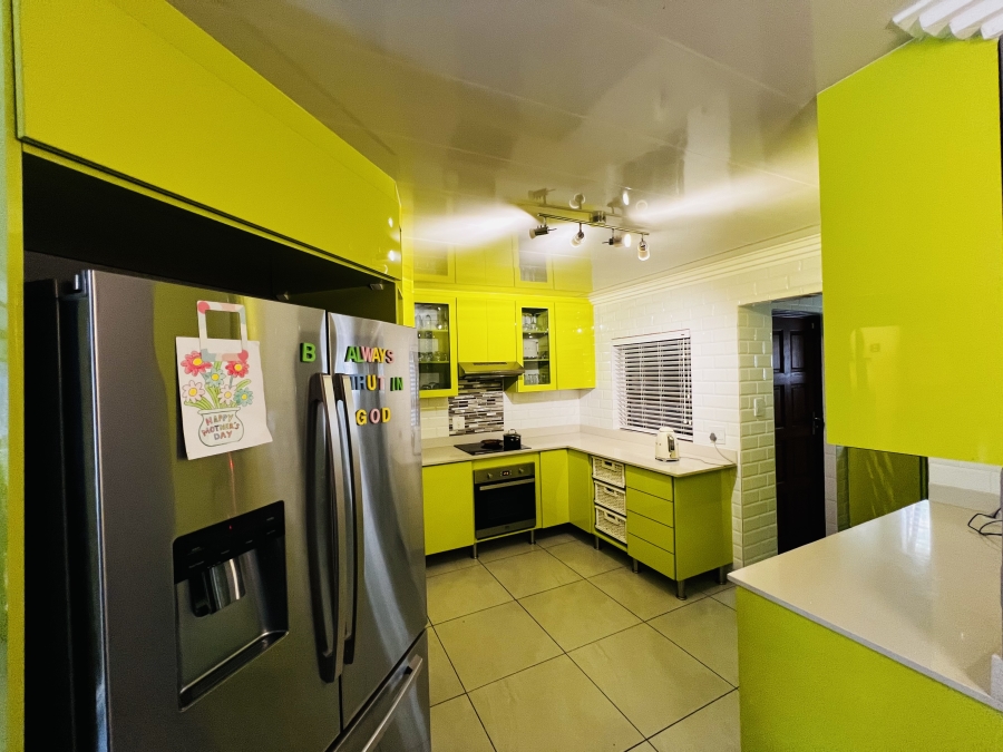 3 Bedroom Property for Sale in West Acres Ext 50 Mpumalanga