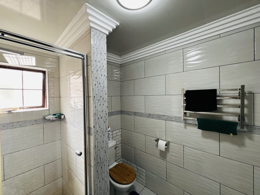 3 Bedroom Property for Sale in West Acres Ext 50 Mpumalanga