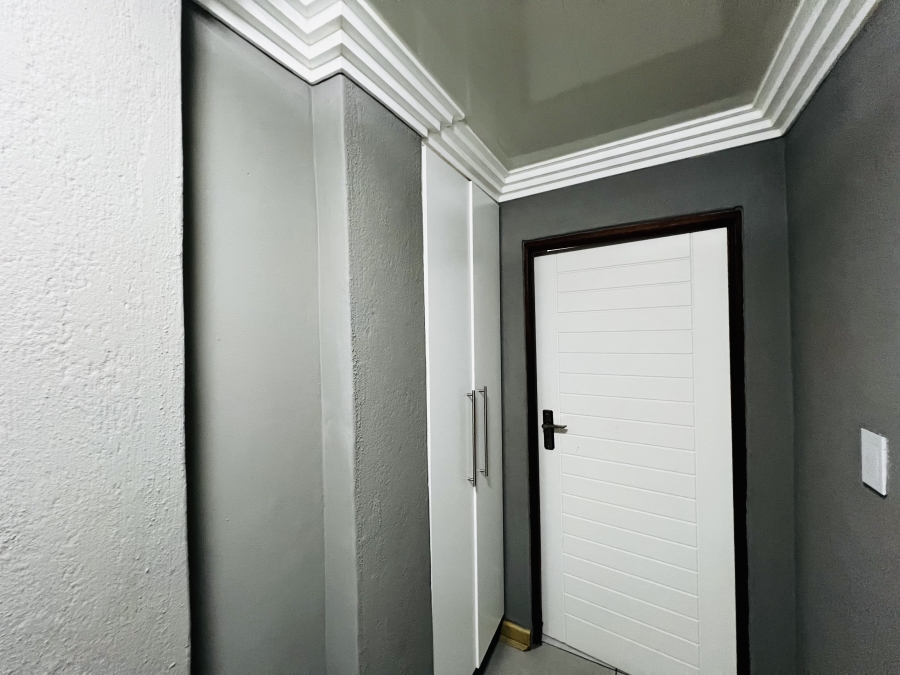 3 Bedroom Property for Sale in West Acres Ext 50 Mpumalanga