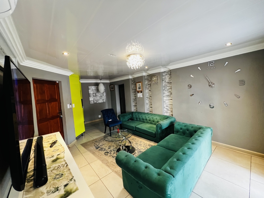 3 Bedroom Property for Sale in West Acres Ext 50 Mpumalanga